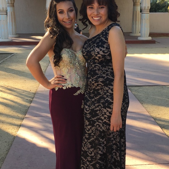 Prom dress - Picture 3 of 4